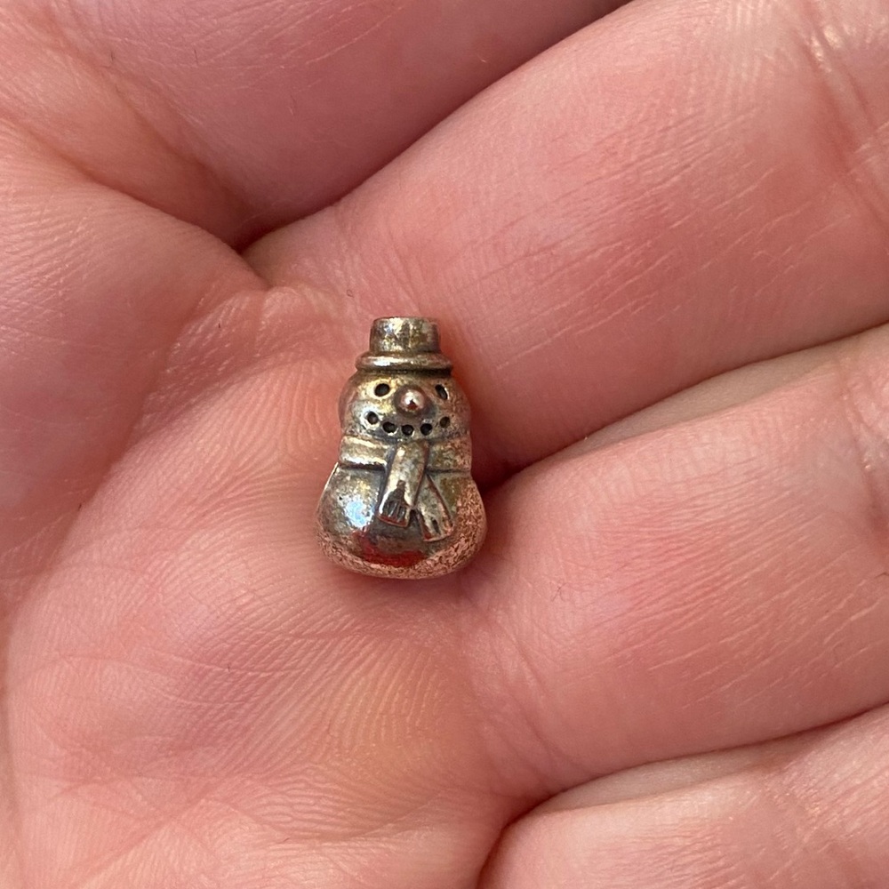 Pandora Snowman Charm!